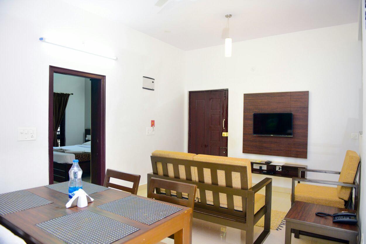 Varsha Enclave- Trinity House Aparthotel Mysore Exterior photo